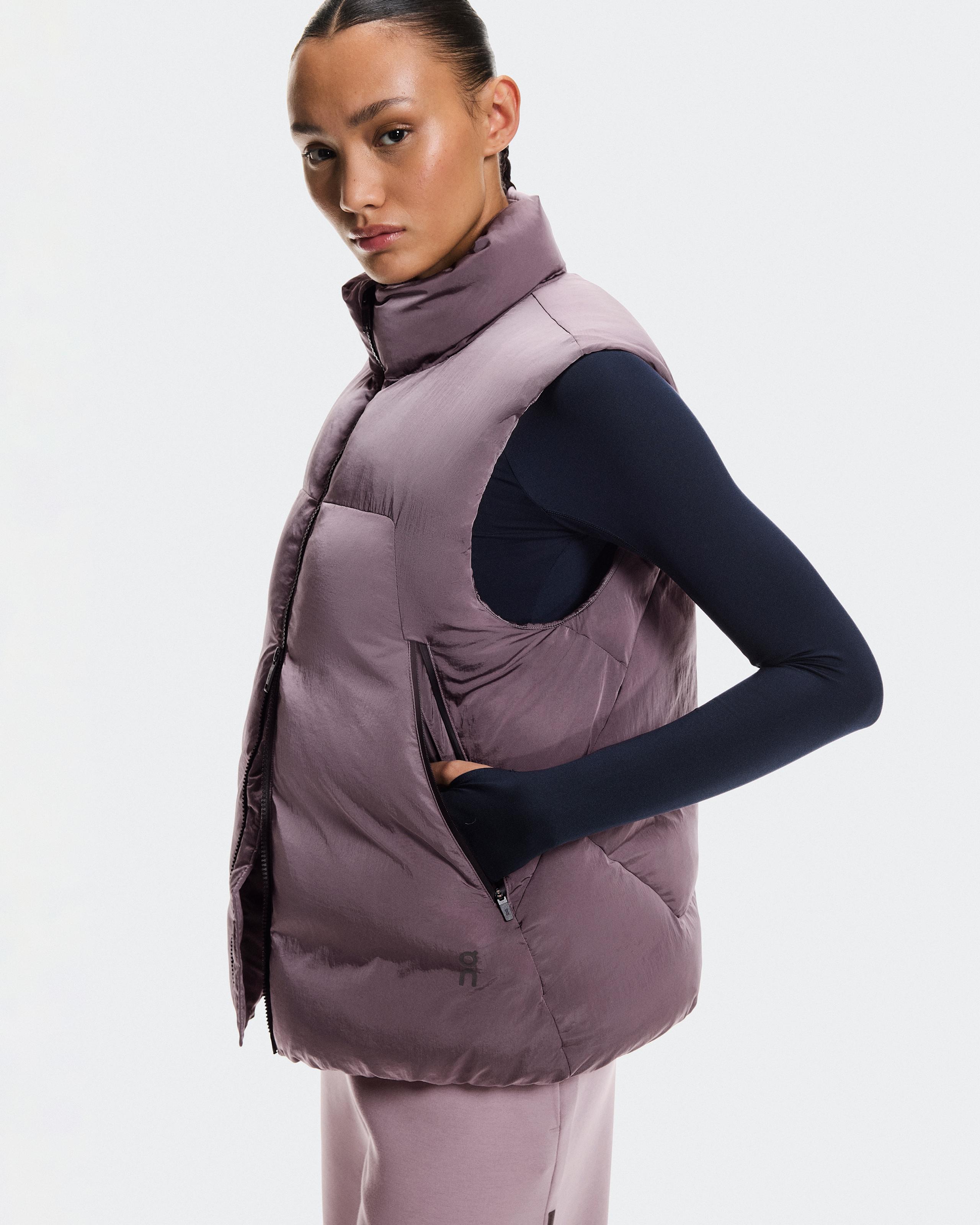 Женский утеплённый жилет All-Day Puffer Vest, песочный (Gobi) — фото 3