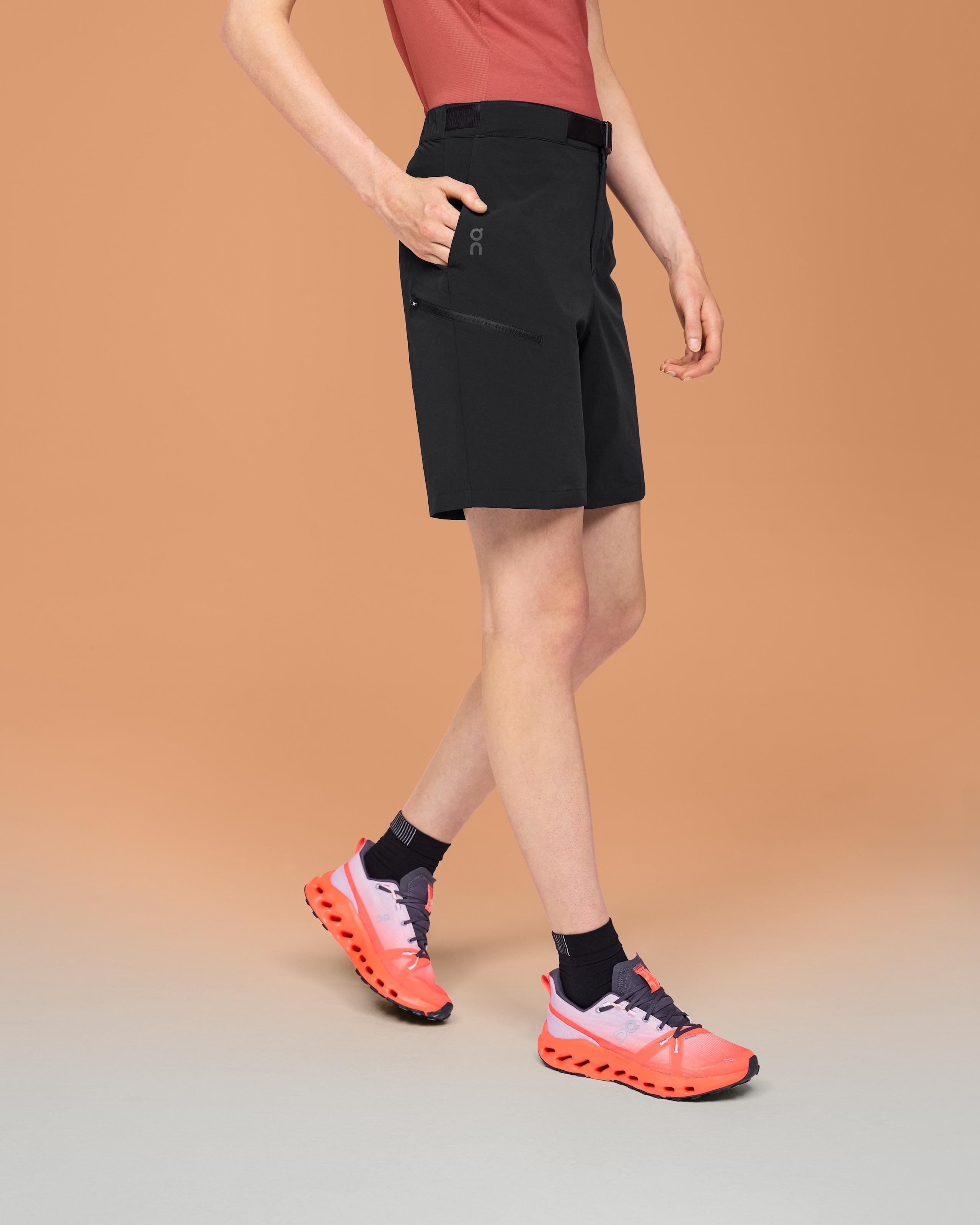 Женские шорты On Trek Short, Black — фото 2