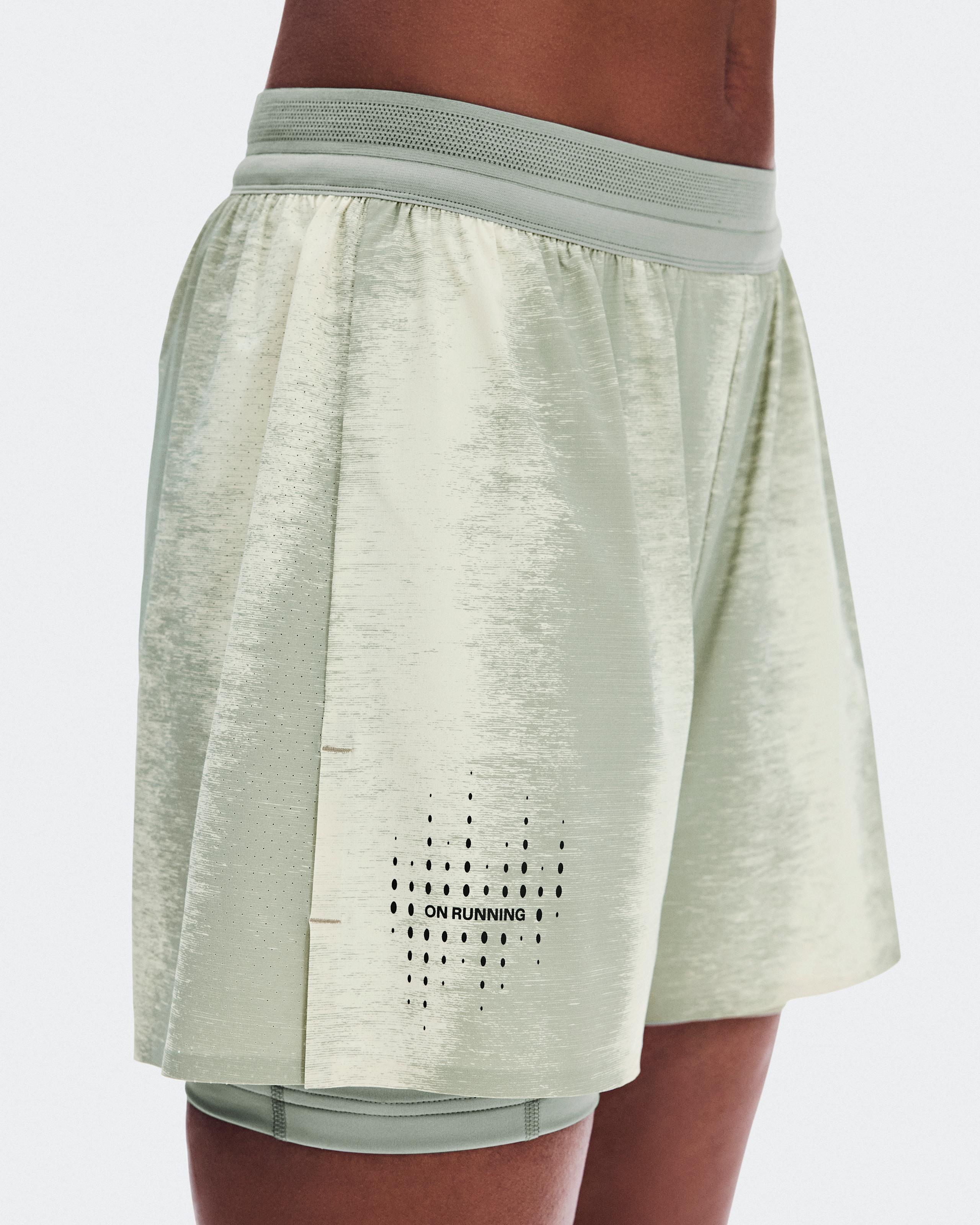 Женские шорты On Performance Shorts Terra, Seedling / Tin — фото 7