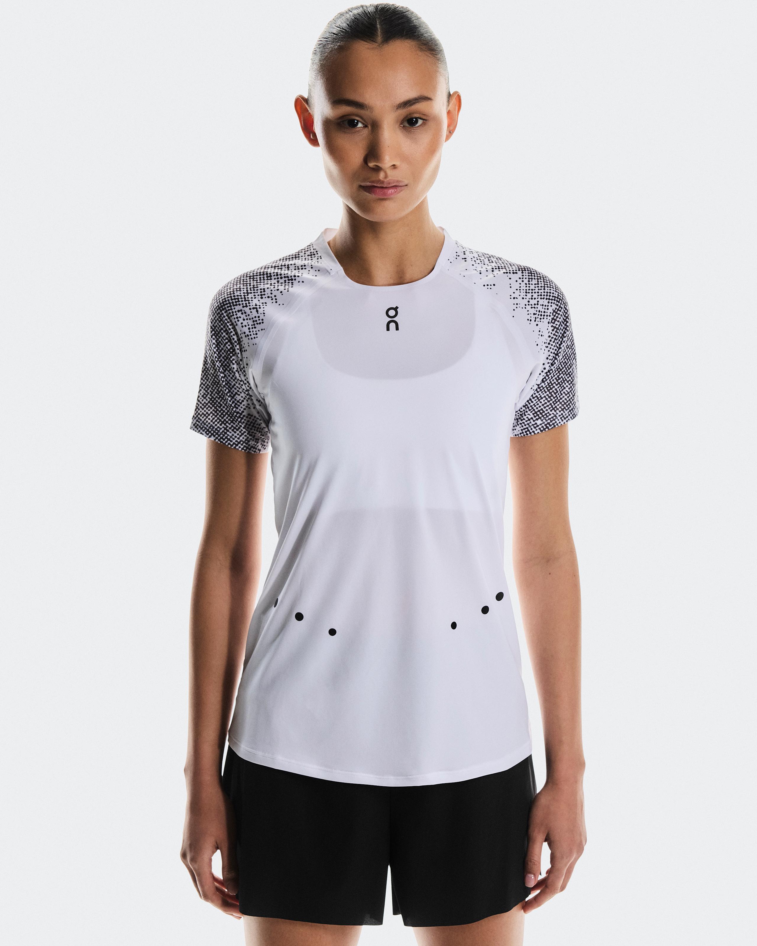 Женская футболка On Ultra-T, White / Iron — фото 3