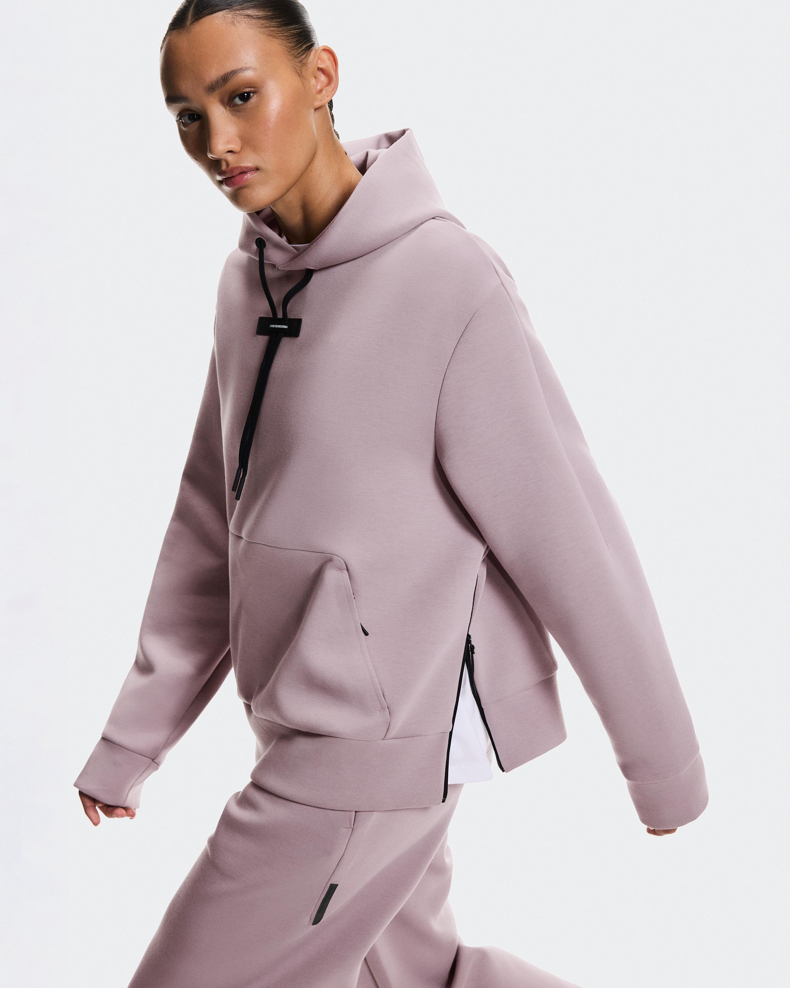 Женское худи On Focus Tech Hoodie, Heron — фото 7
