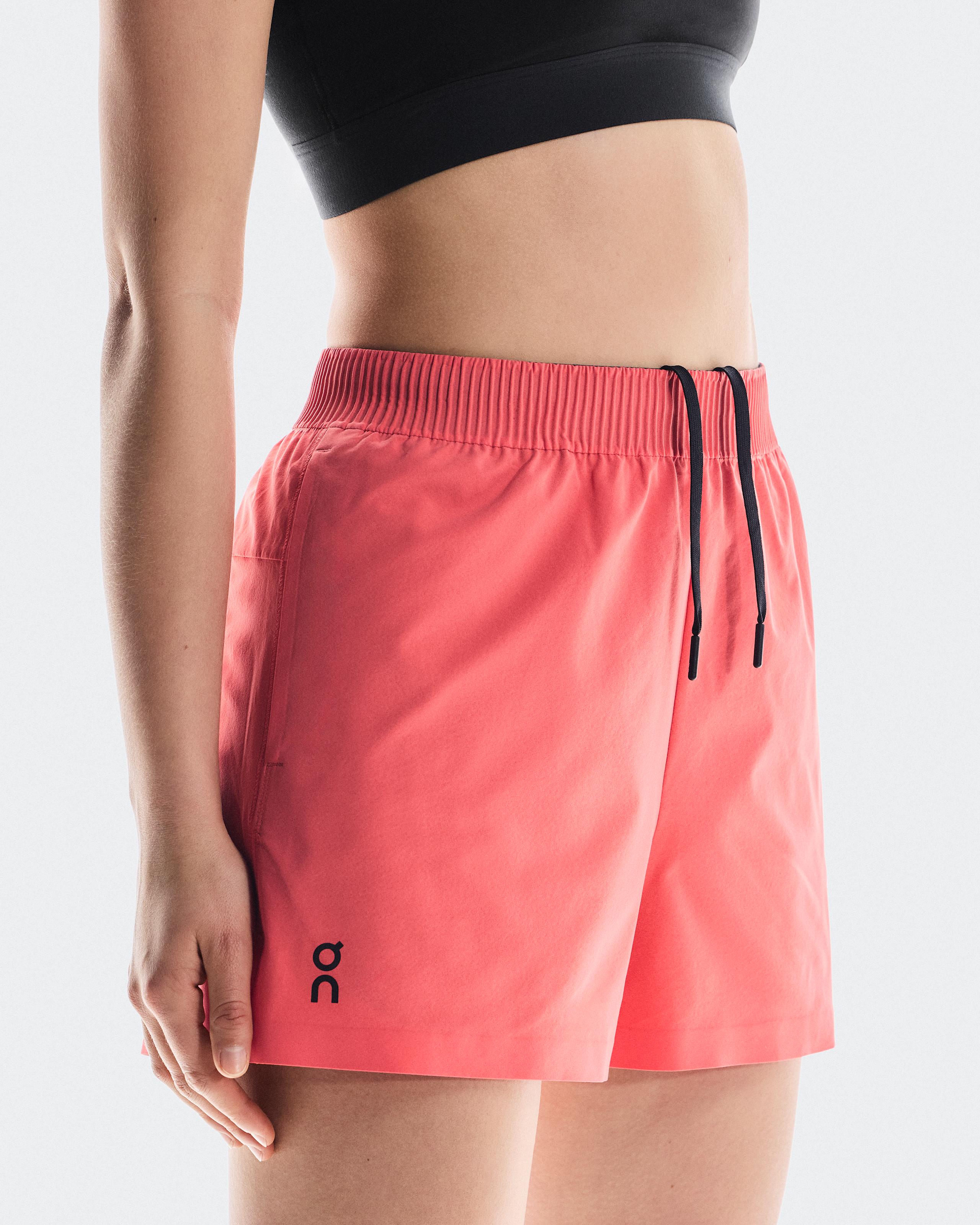 Женские шорты On Focus Shorts, Coral — фото 4
