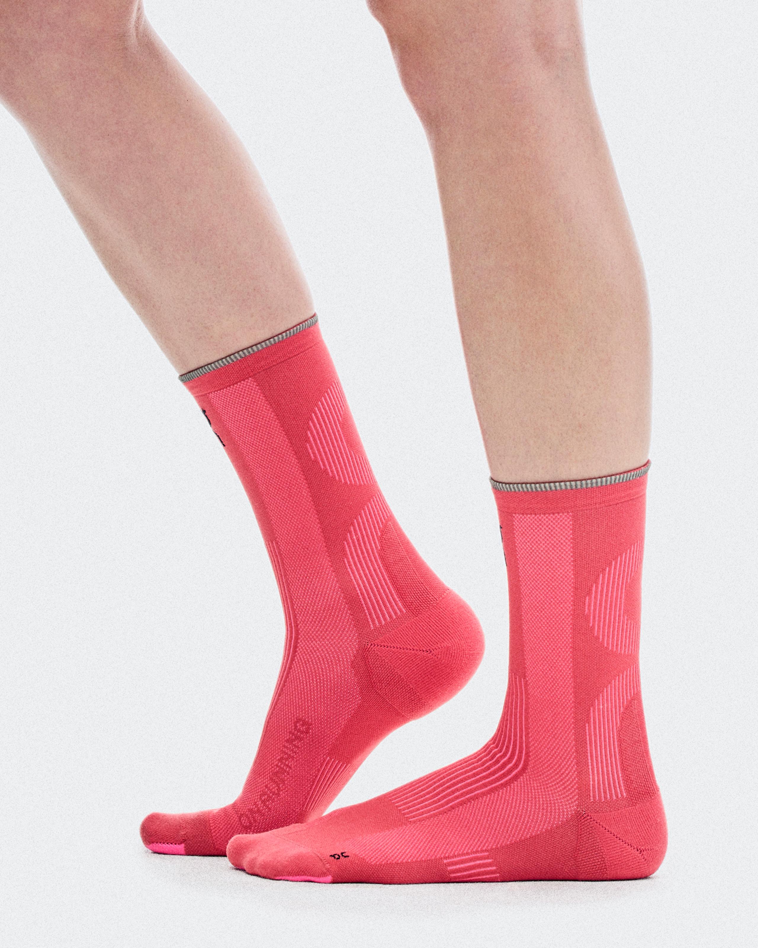 Носки On Elite Run Sock High, Camellia / Azalea — фото 2