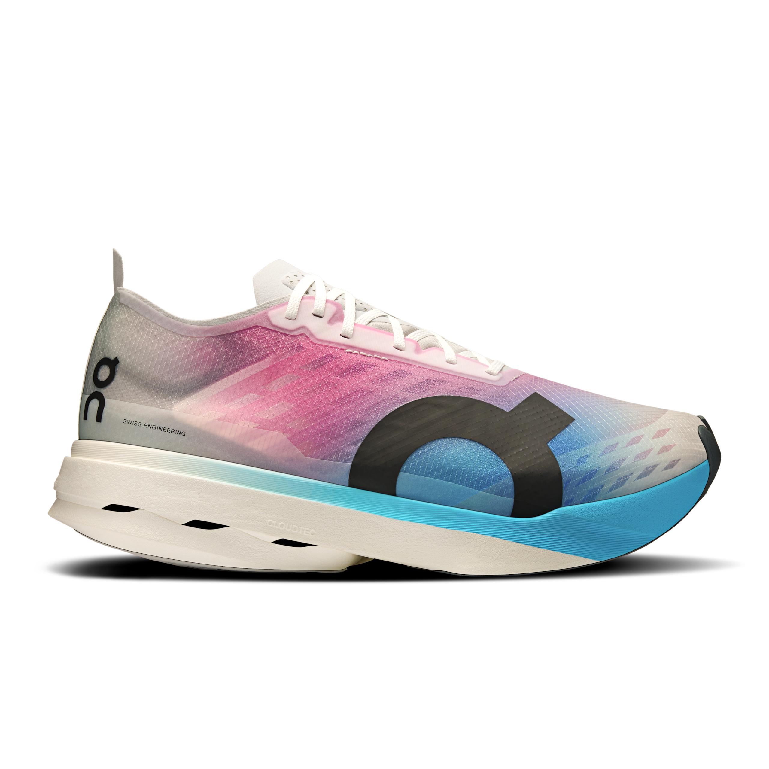 Cloudboom Strike White | Horizon