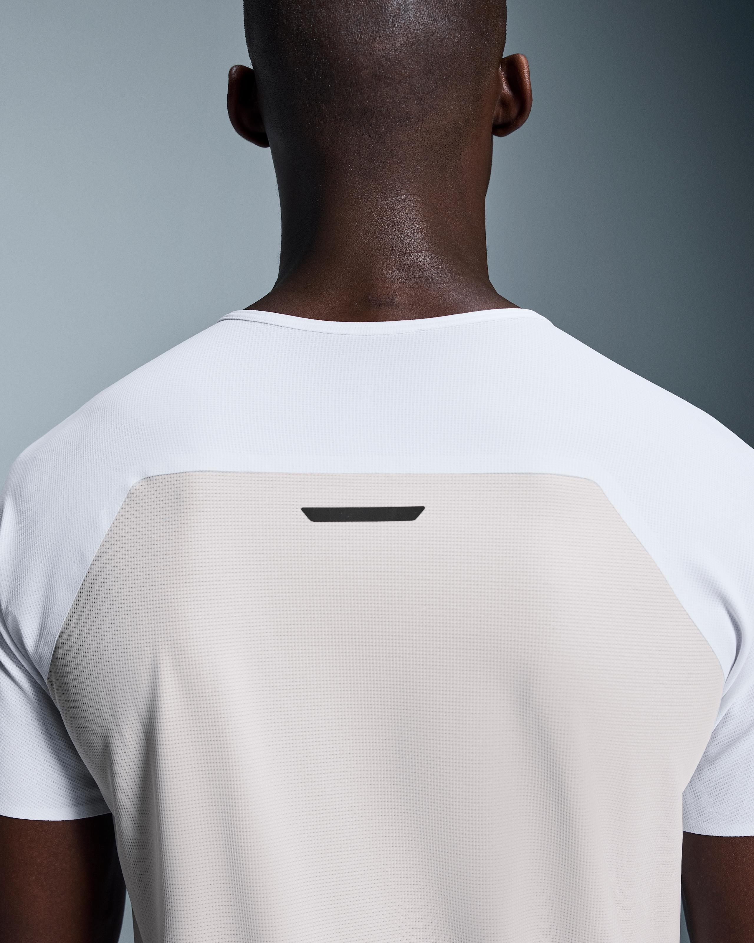 Мужская футболка On Performance-T, White / Silver — фото 4