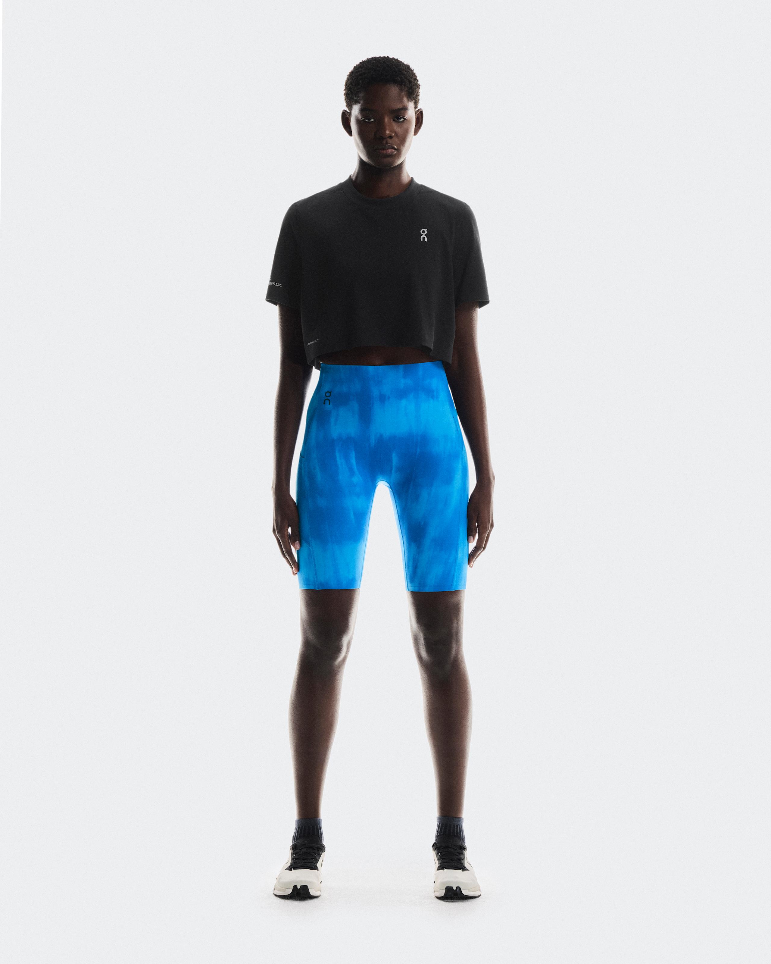 Train-T Crop Black