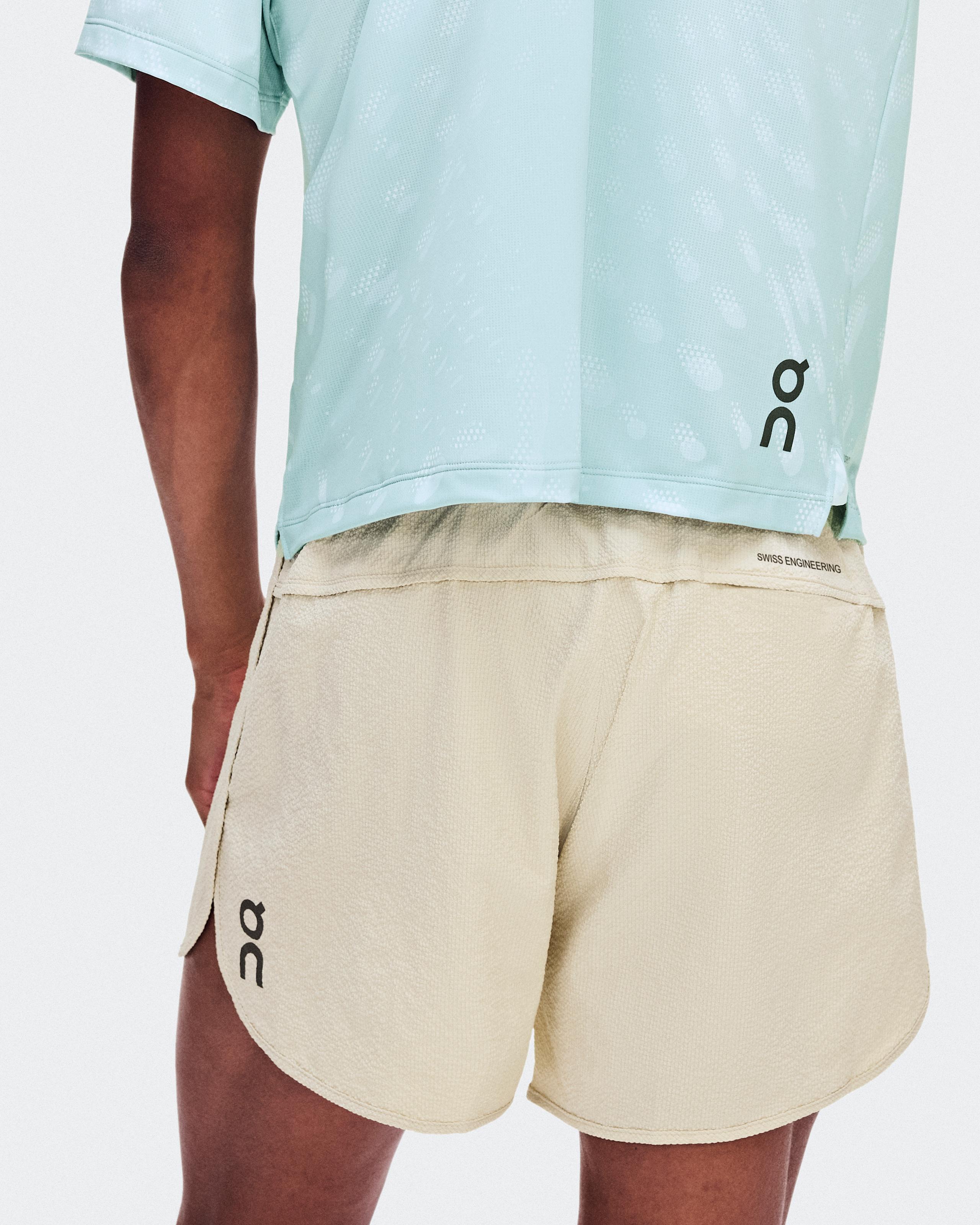 Мужские шорты On Performance Volt Shorts Hare — фото 7