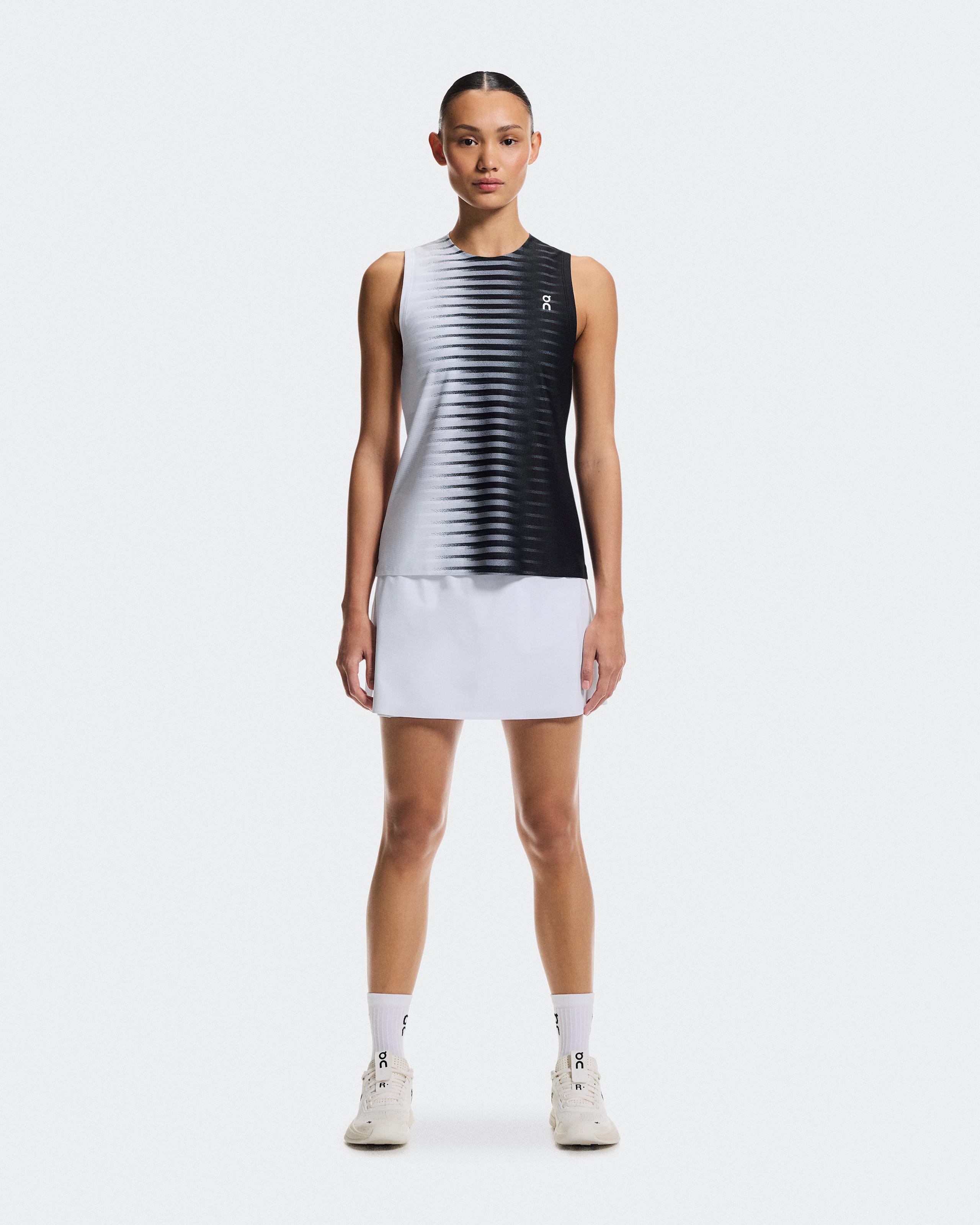 Court Tank Edge Black | White