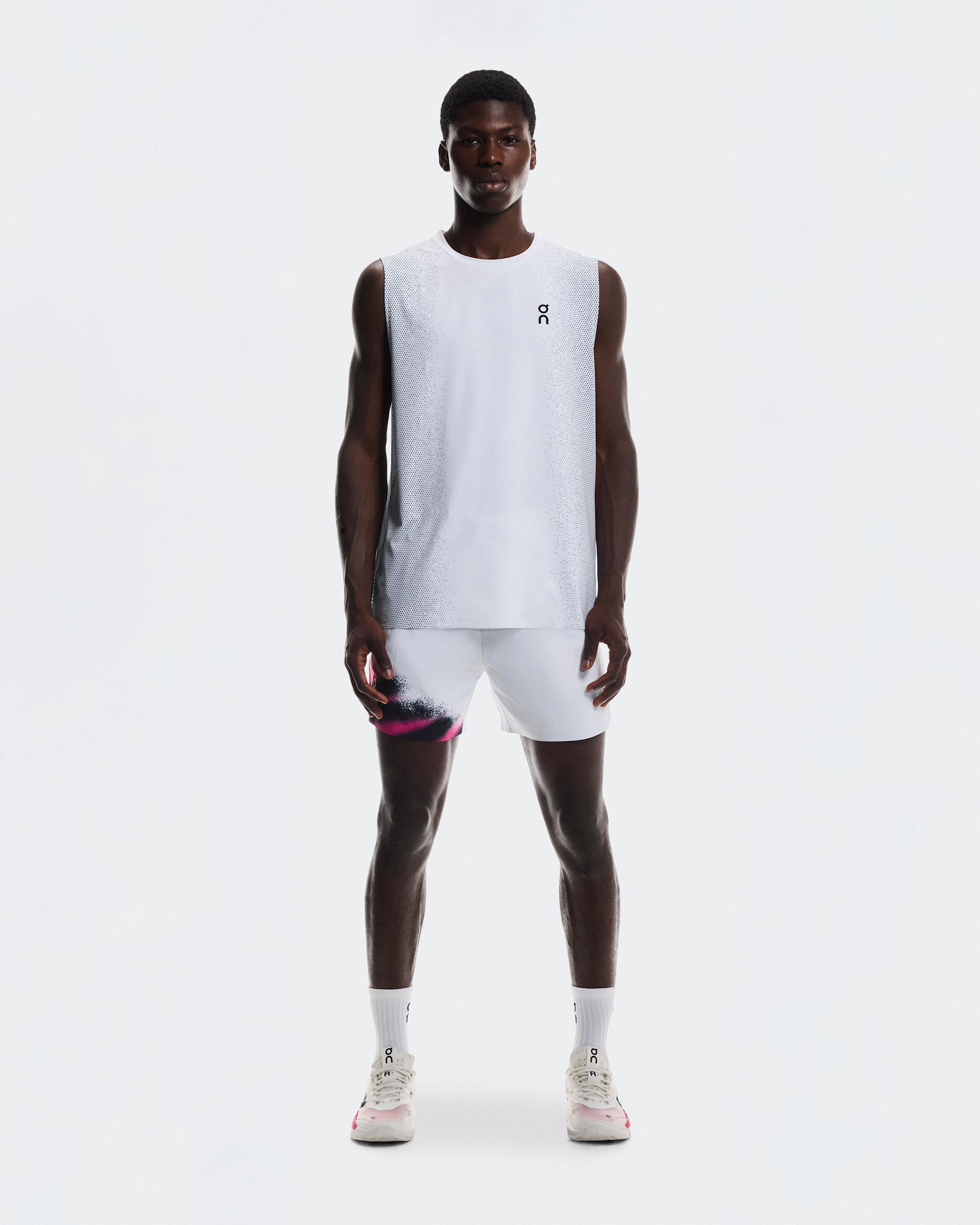 Court Shorts White | Black
