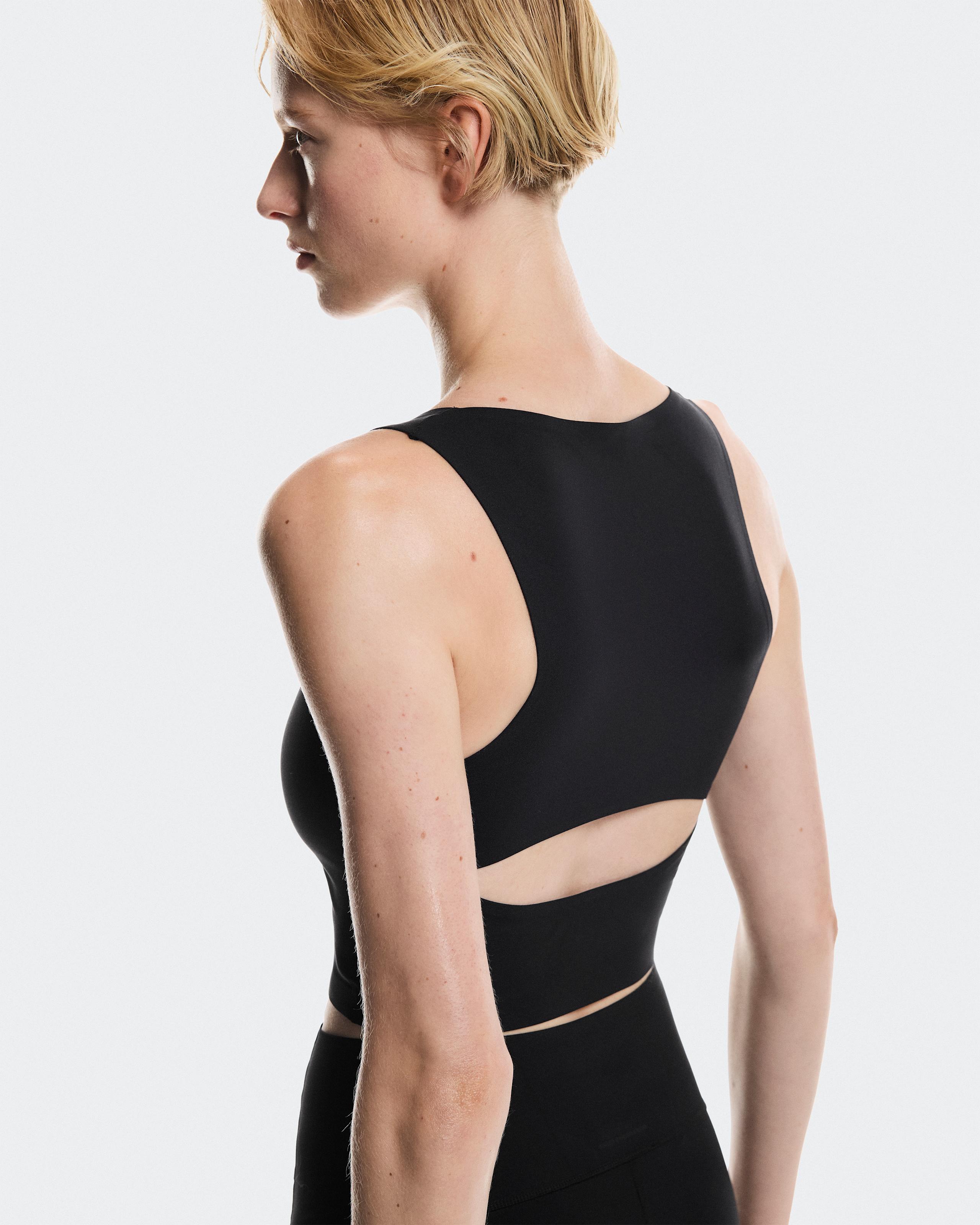 Женский топ On Studio Open Back Crop, Black — фото 4