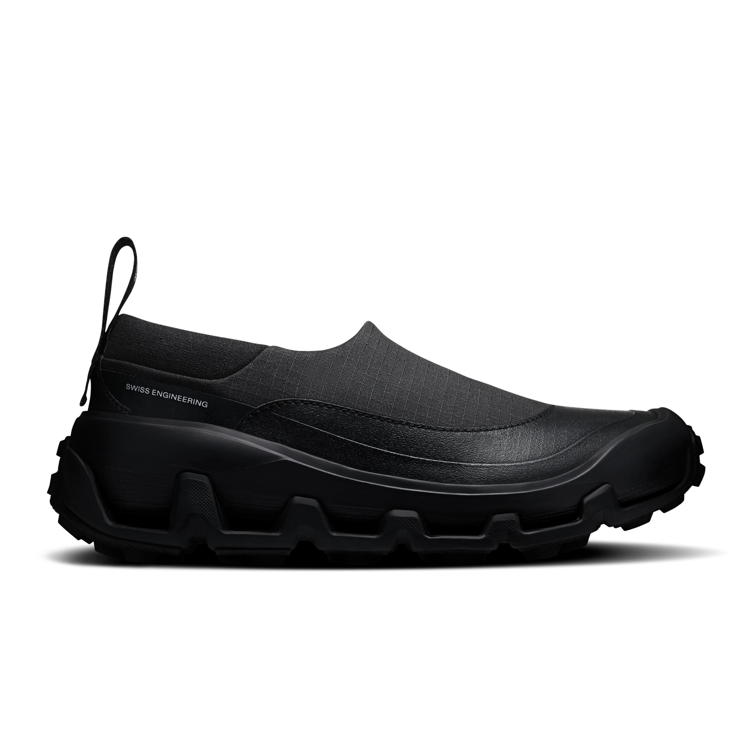 Cloud Low Waterproof SHG Black | Black