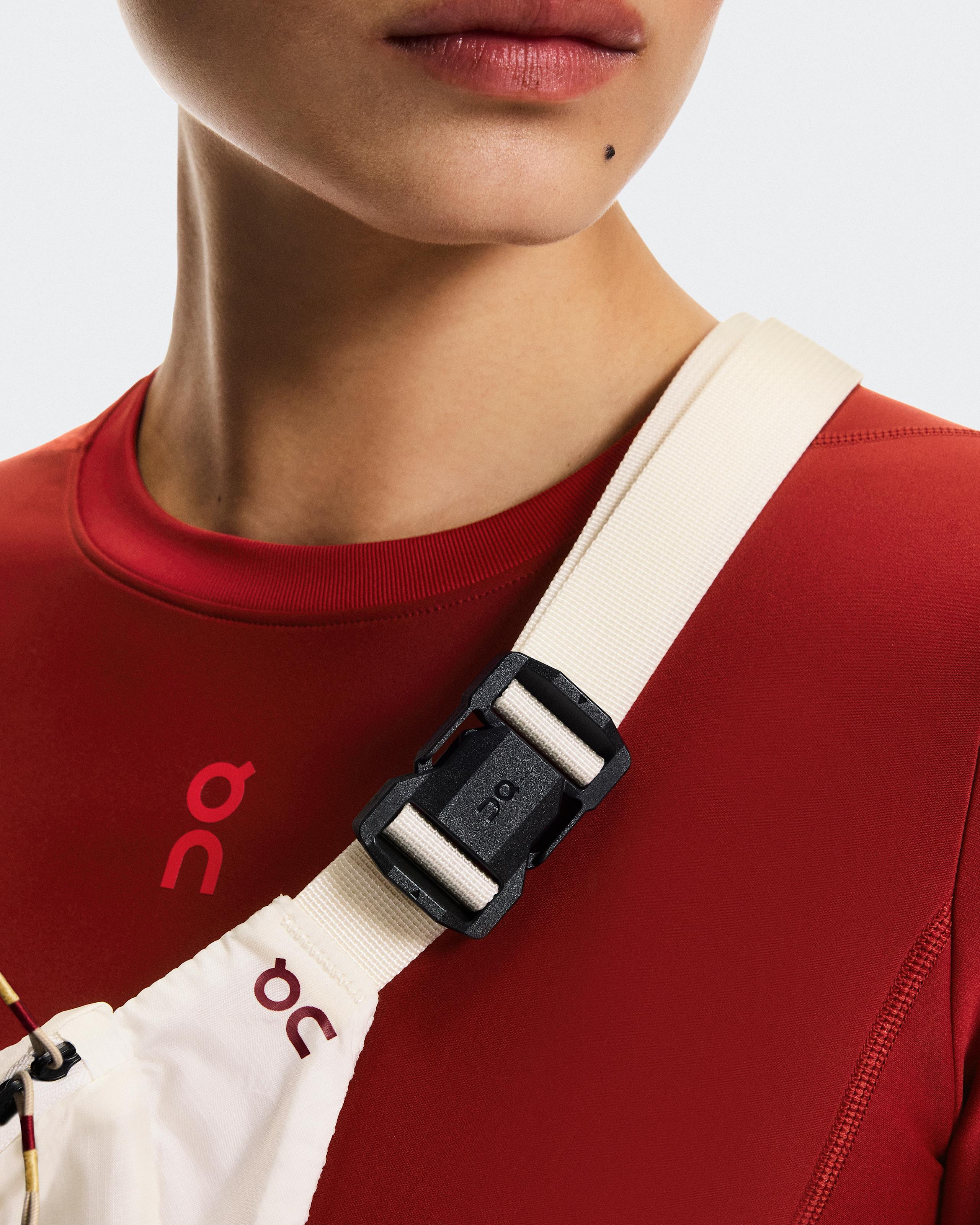 Поясная сумка Waist Pack 2L Lite Year of the Horse, айвори — фото 4
