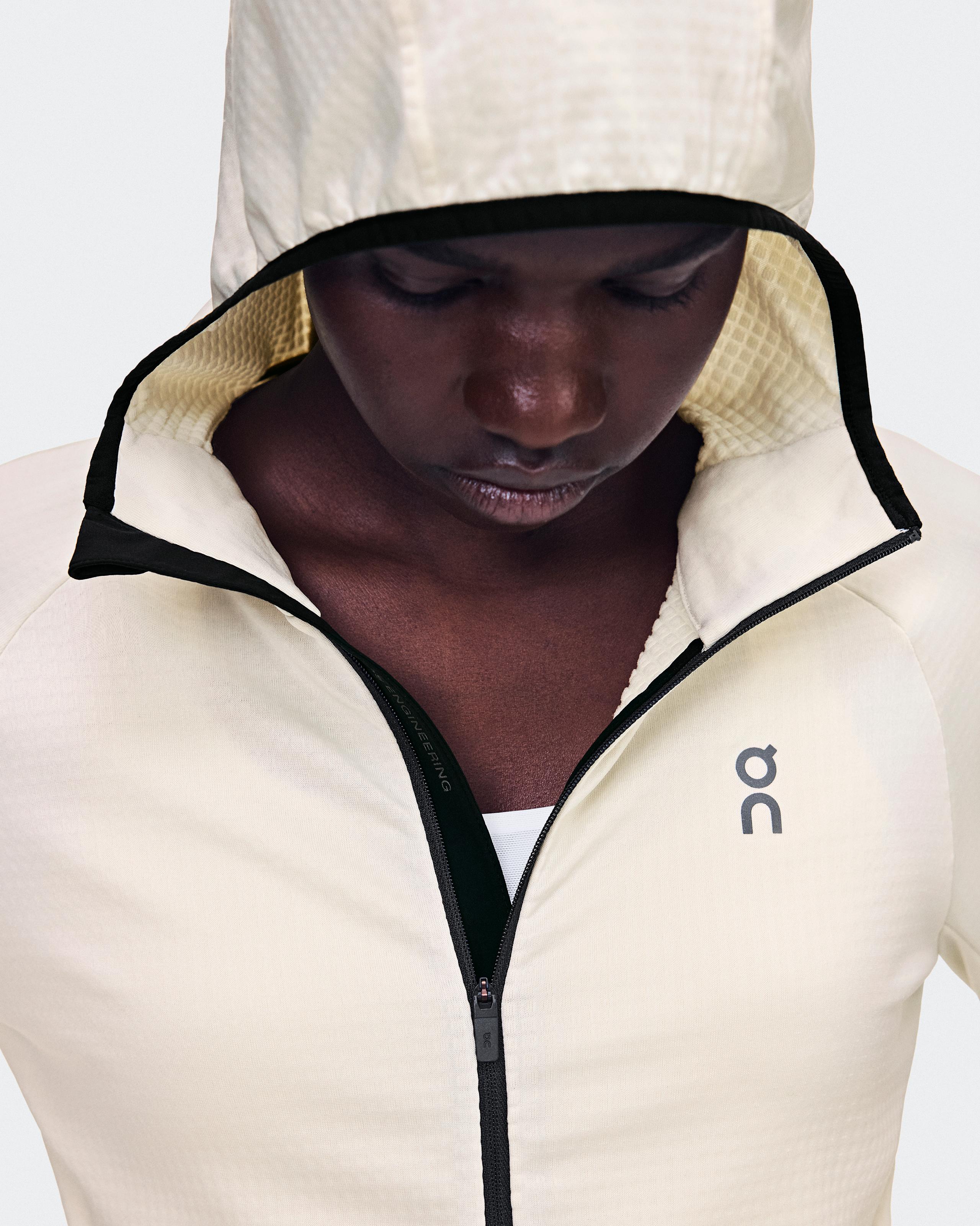 Женское беговое худи On Climate Zip Hoodie, Hare — фото 7