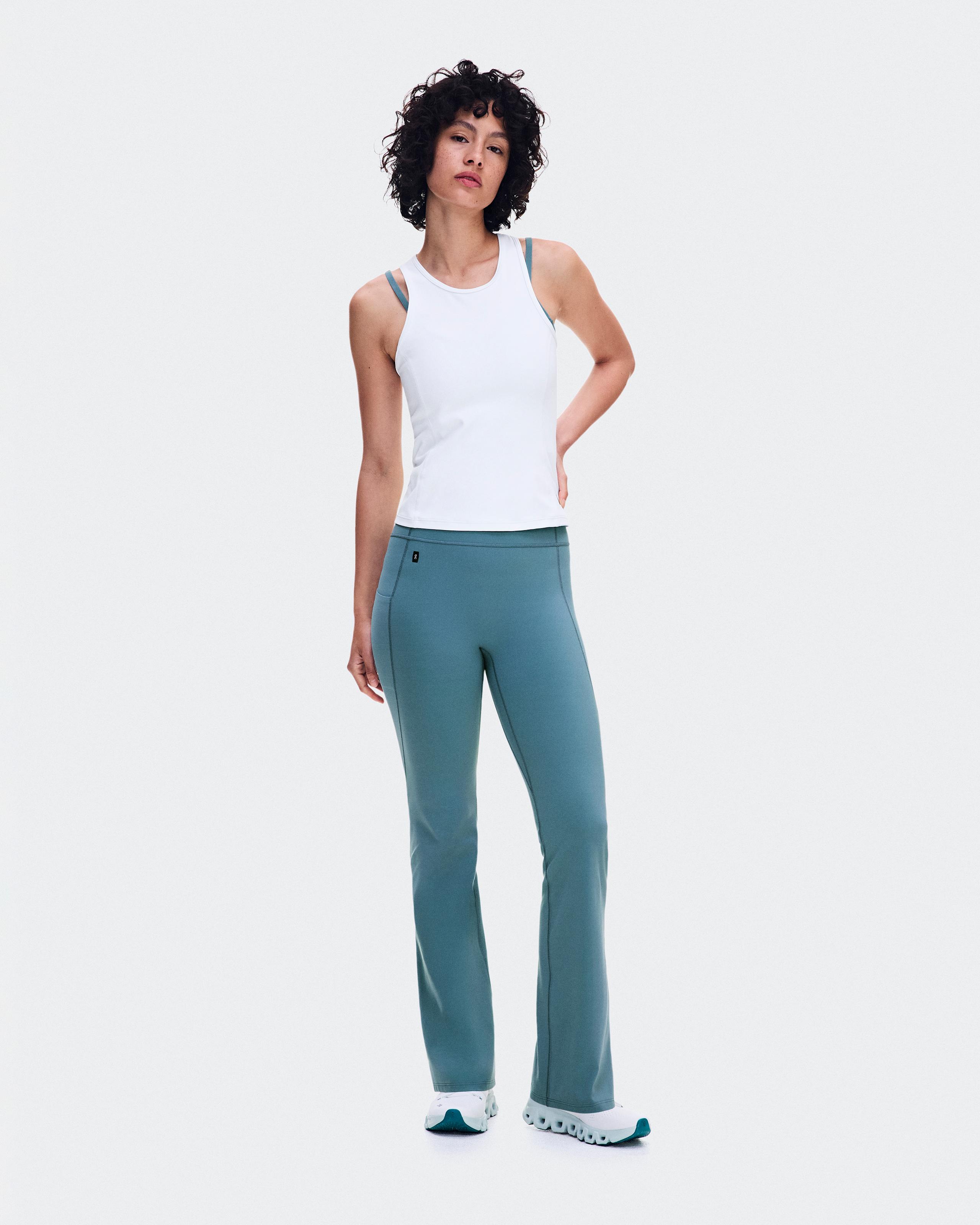 Studio Tank White