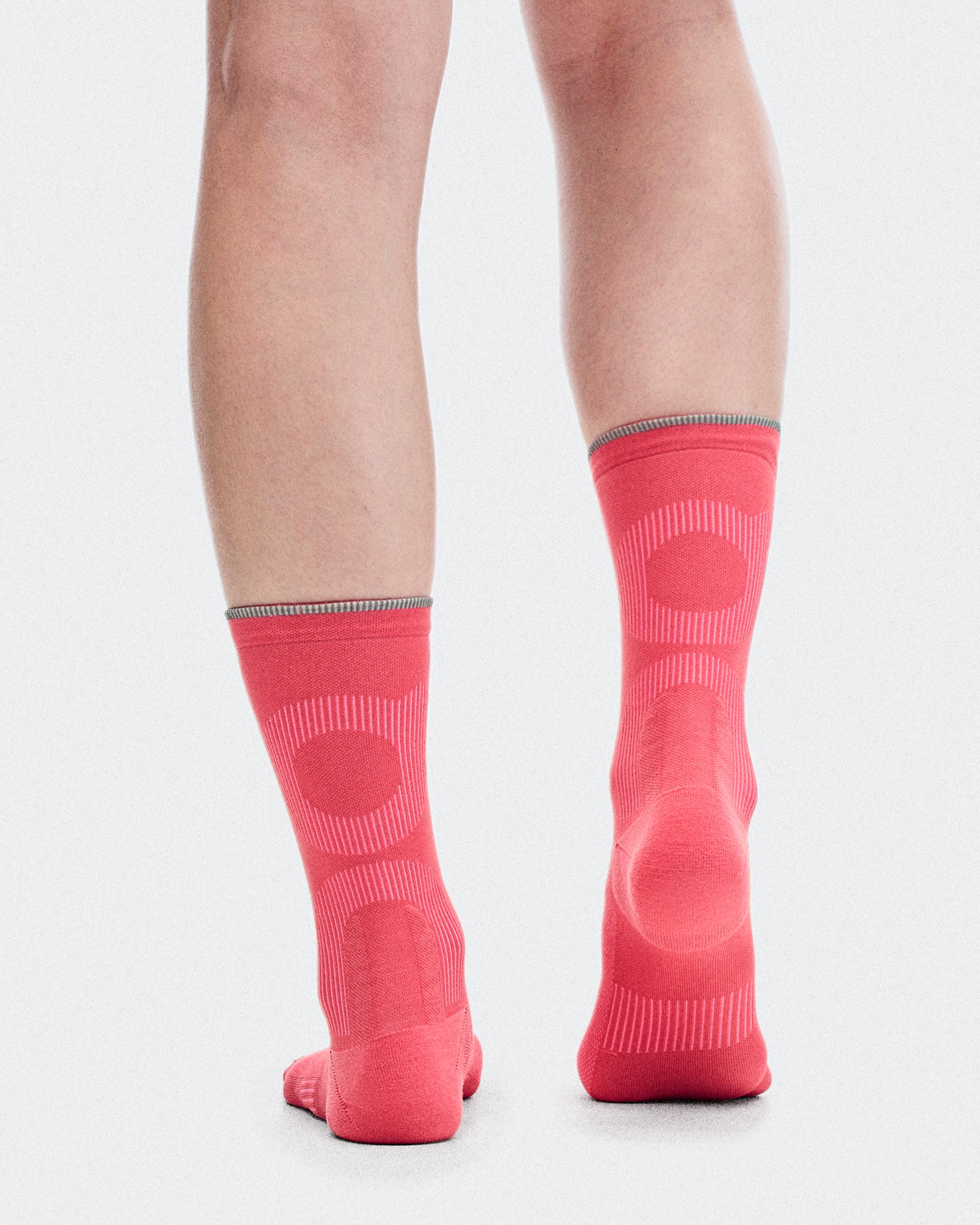 Носки On Elite Run Sock High, Camellia / Azalea — фото 3