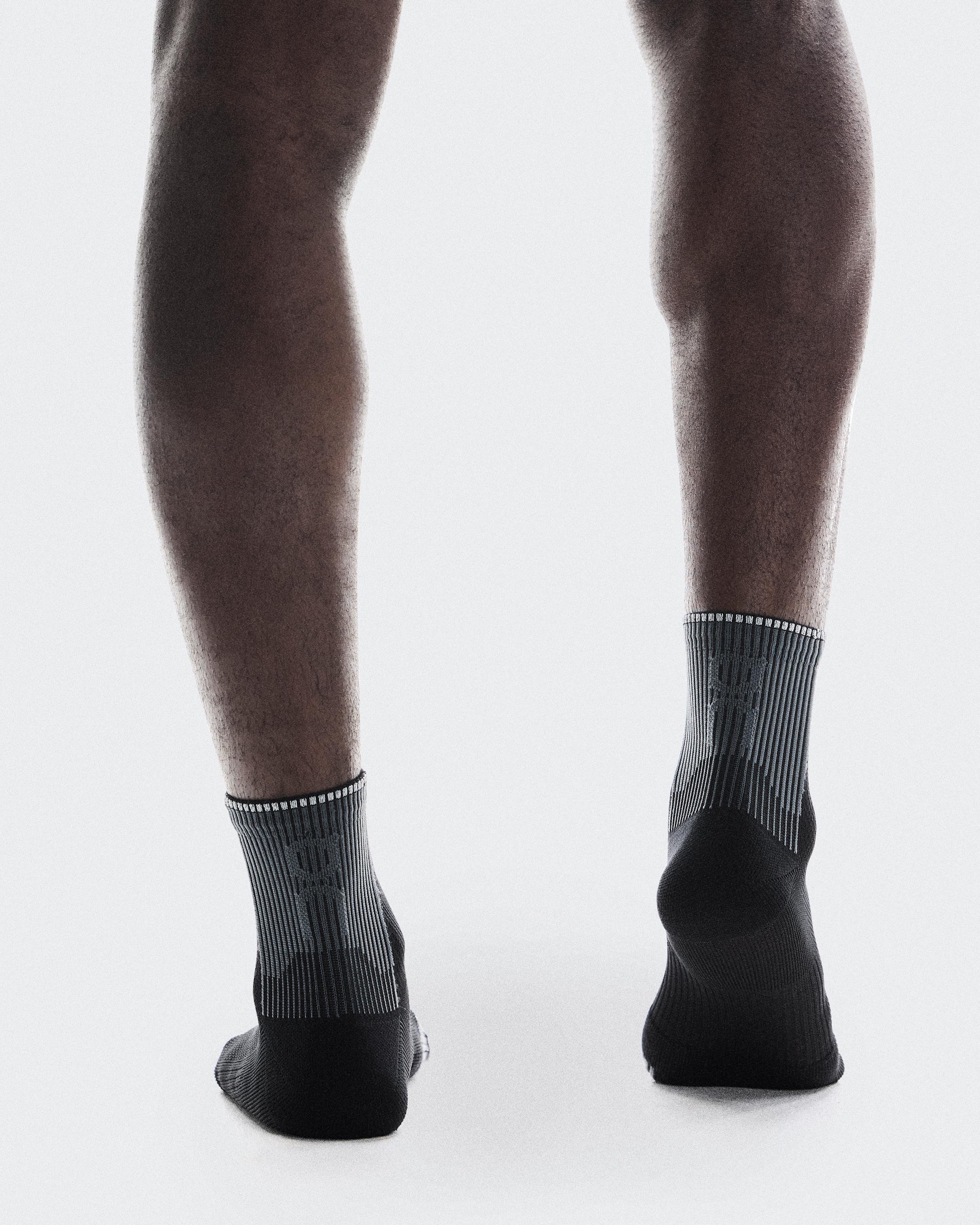 Носки Performance Run Sock Mid чёрный/затмение — фото 3