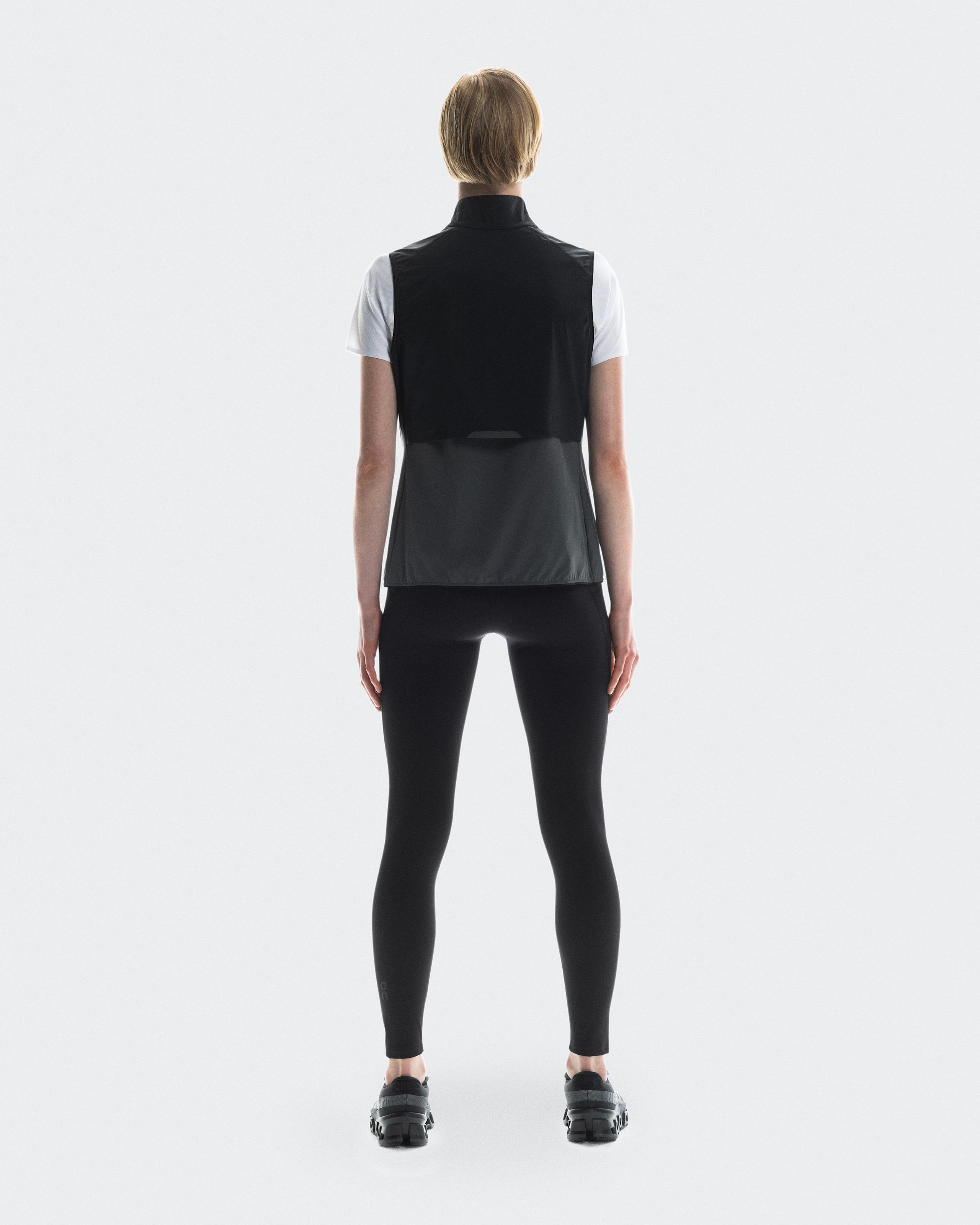 Женский жилет On Weather Vest, Black / Eclipse — фото 2