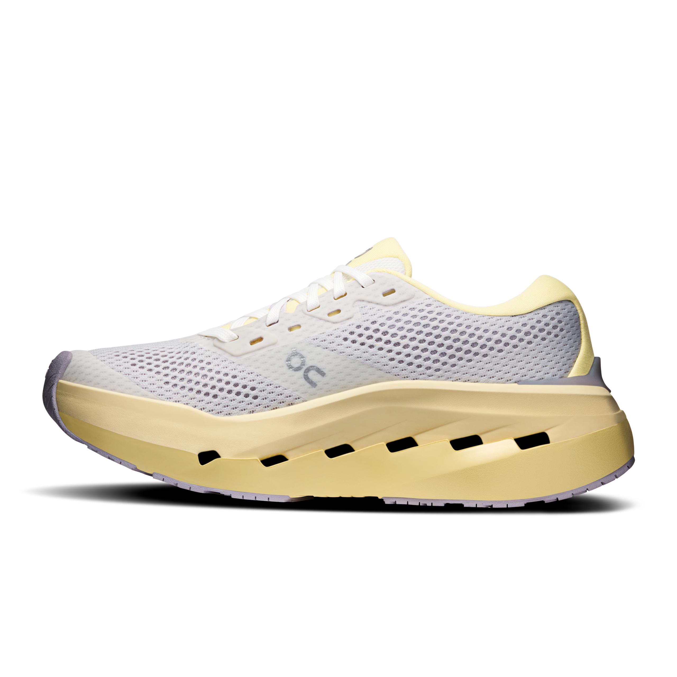 Кроссовки On Cloudrunner 3 Max женские, молочно-белые с горчичным — фото 4