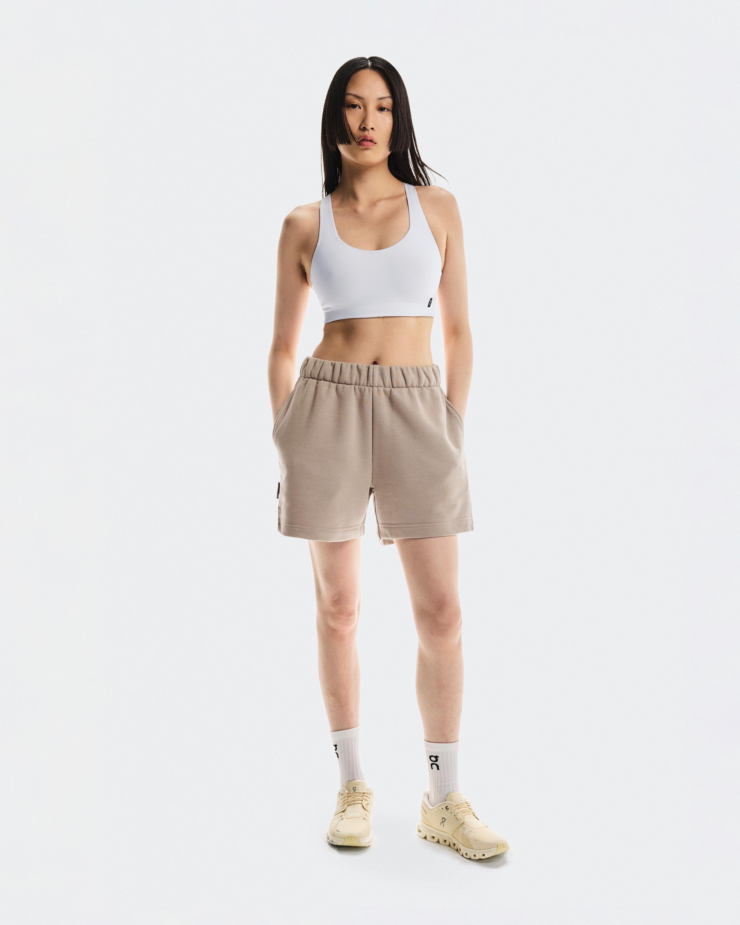 Женские шорты On Club Shorts, Desert — фото 3