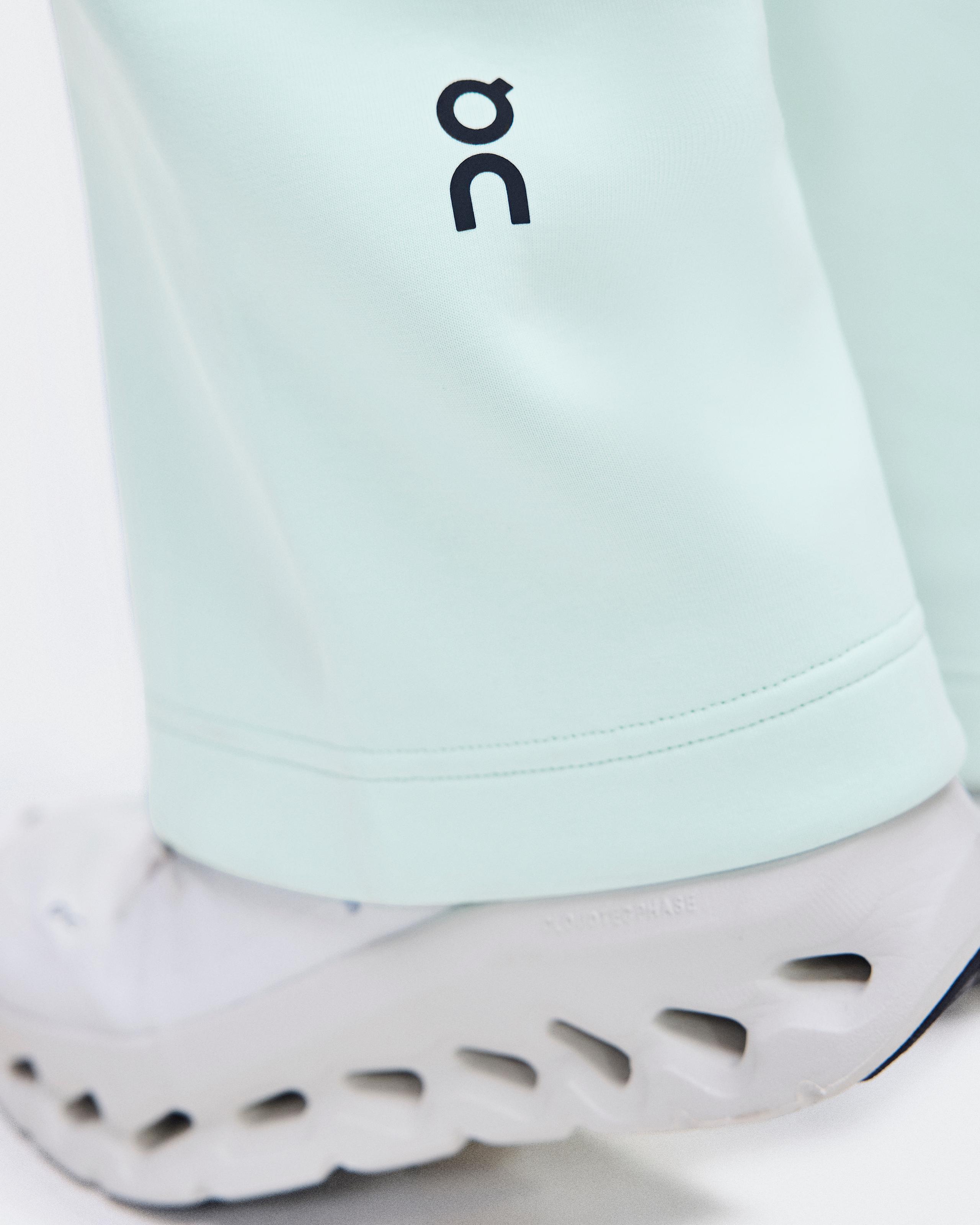 Женские брюки Focus Tech Sweatpants Flurry — фото 7